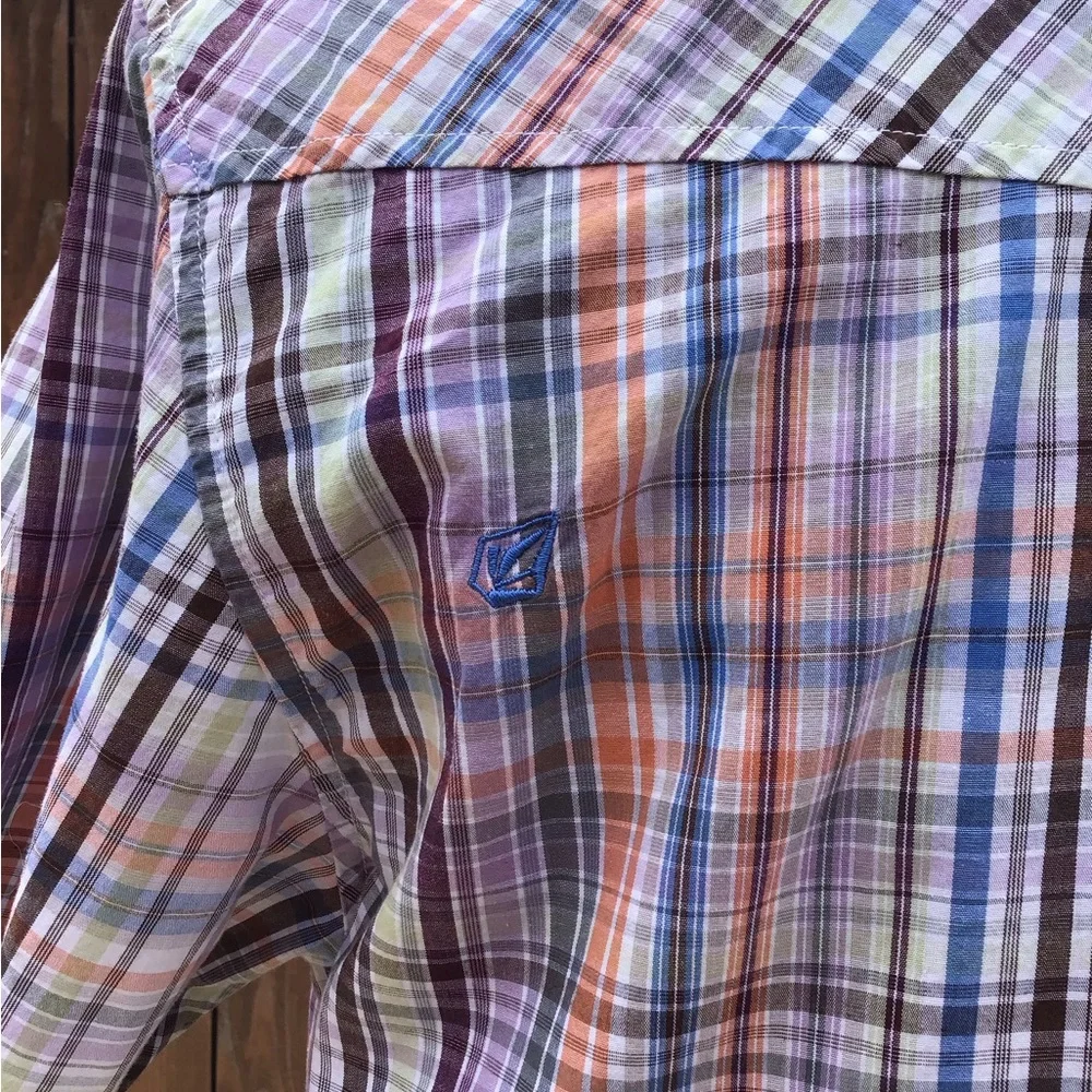 Volcom Casual Purple and Orange Plaid Button Down Shirt Item #111 - Picture 6 of 9